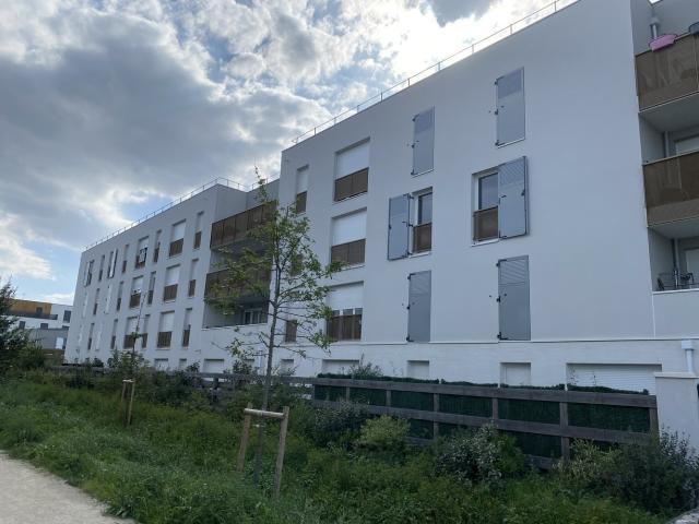 Location Appartement Rue Josette Poirson, Bondoufle