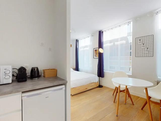 Location Appartement Rue Jacquemars Giélée, Lille