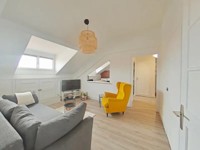 Location Appartement Rue Jacquemart, Romans sur Isère