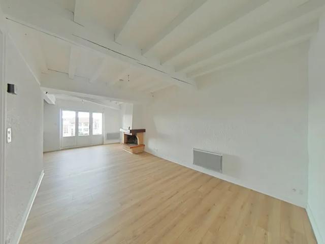 Location Appartement Rue Jacquemart, Romans sur Isère