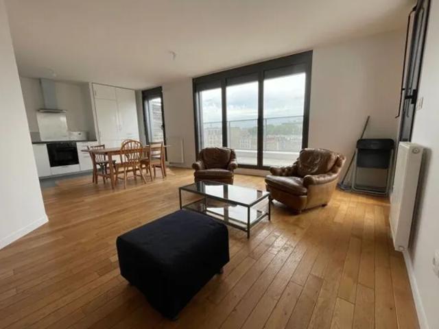 Location Appartement Rue Jacques Kablé, Paris