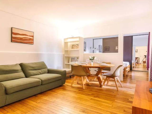 Location Appartement Rue Jacques Mawas, Paris