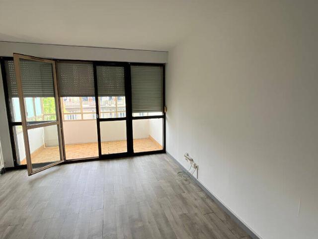 Location Appartement Rue Jacques Monod, Lyon