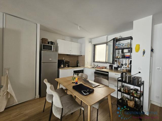 Location Appartement Rue Jacques Picon, Marseille