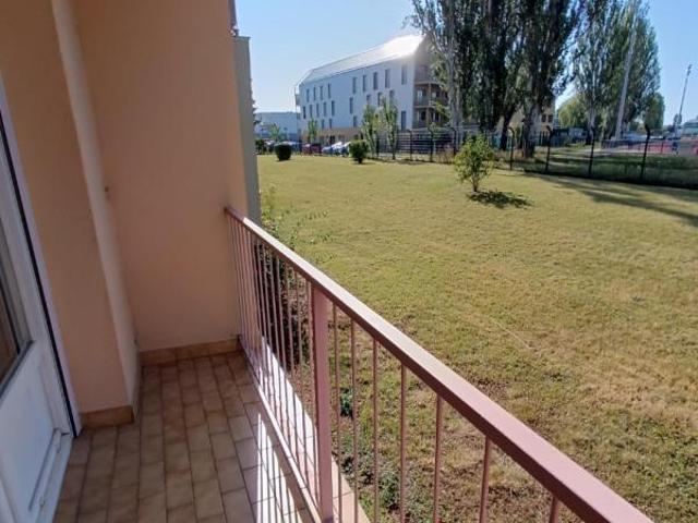 Location Appartement Rue Jean XXIII, Saint Max