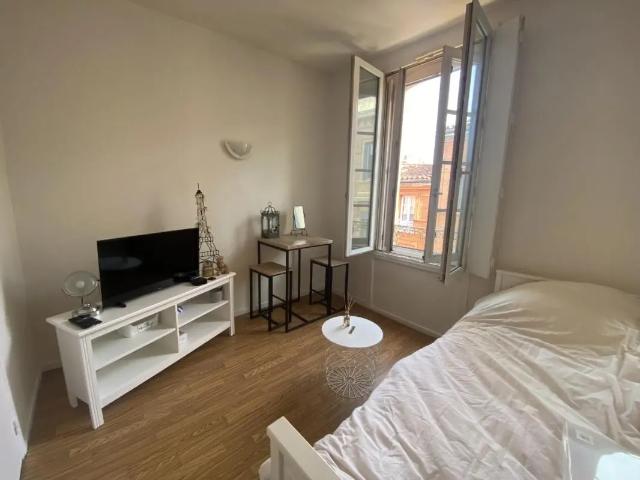 Location Appartement Rue Jean Antoine Romiguières, Toulouse
