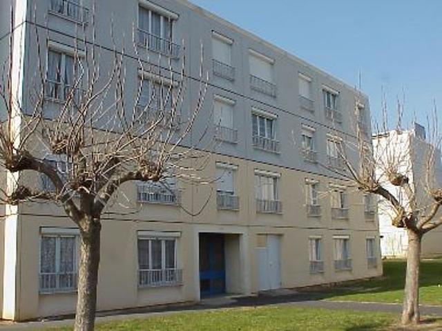Location Appartement Rue Jean de Boschère, La Châtre