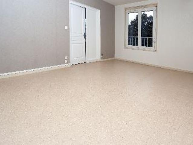 Location Appartement Rue Jean de Boschère, La Châtre