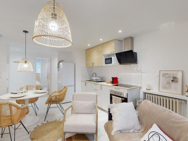 Location Appartement Rue Jean de Montlaur, Montpellier