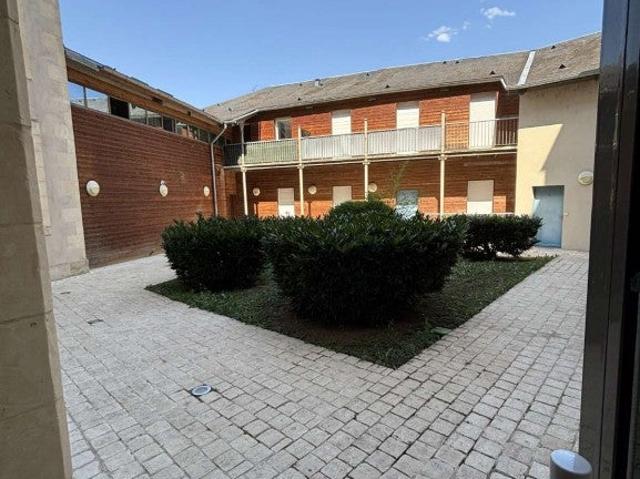 Location Appartement Rue Jean Desveaux, Nevers