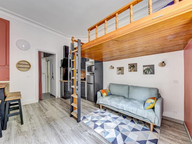 Location Appartement Rue Jean François Lépine, Paris