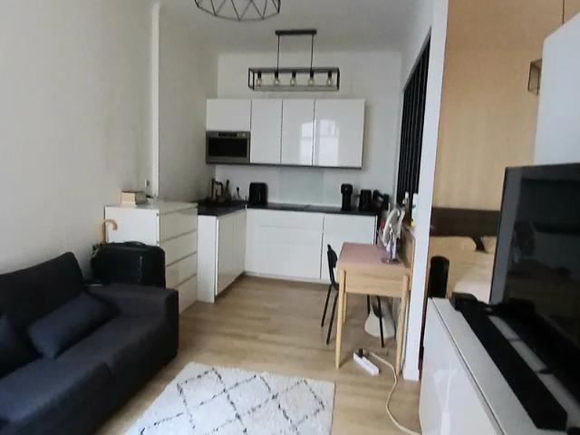 Location Appartement Rue Jean Giraudoux, Paris