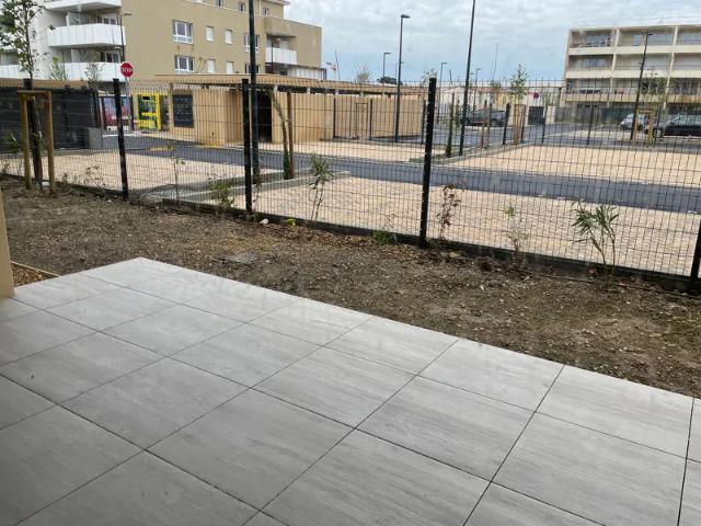 Location Appartement Rue Jean Henri Fabre, Monteux