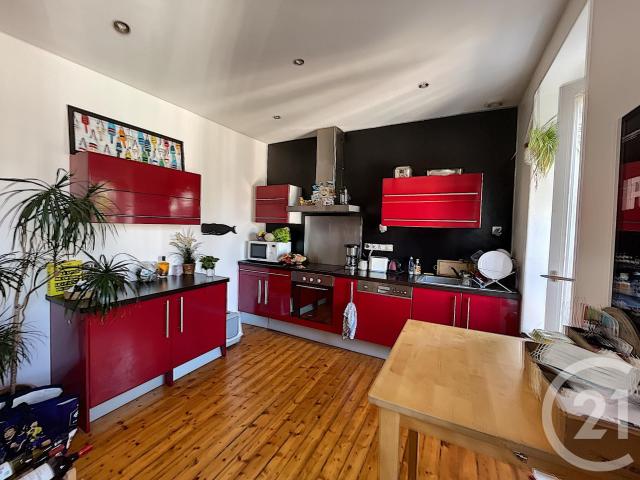 Location Appartement Rue Jean Jaurès, Loperhet