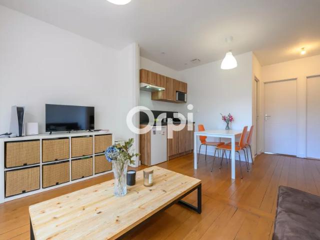 Location Appartement Rue Jean Jaurès, Lille