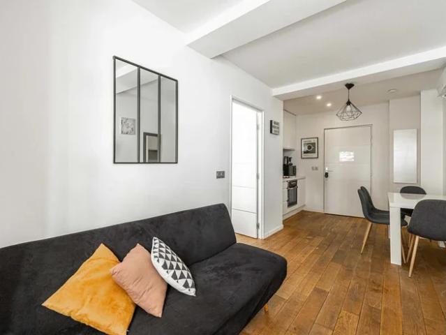 Location Appartement Rue Jean Joseph Méro, Cannes