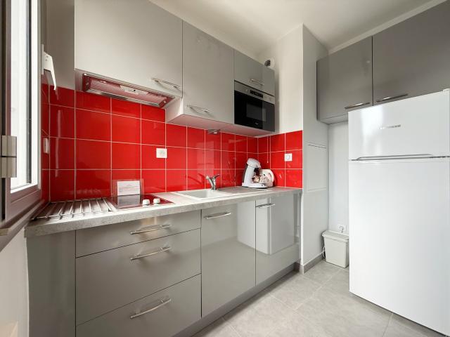 Location Appartement Rue Jean Larrivé, Lyon