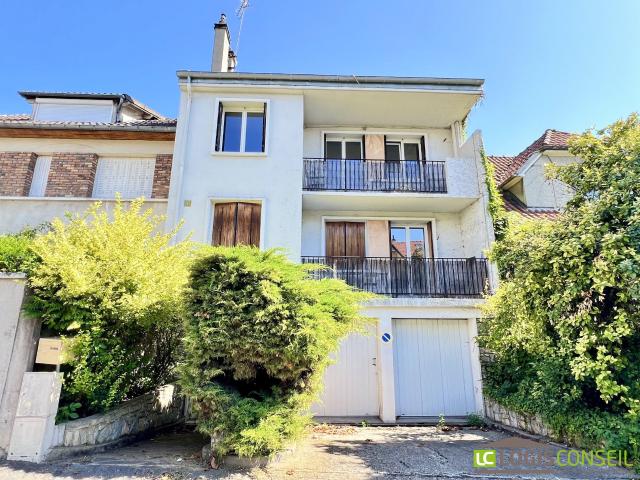 Location Appartement Rue Jean Mermoz, Bourg la Reine