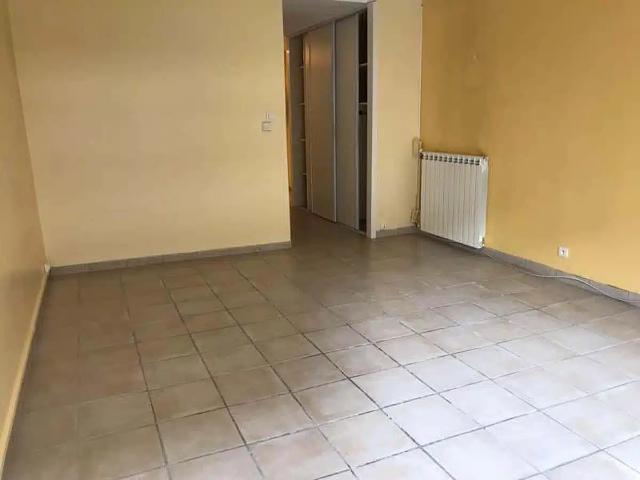 Location Appartement Rue Jean Mermoz, Marseille