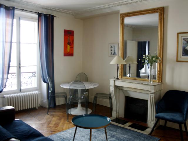 Location Appartement Rue Jean Mermoz, Paris