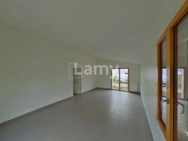 Location Appartement Rue Jean Michel Renaitour, Auxerre