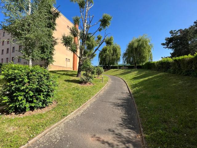 Location Appartement Rue Jean Moulin, L'Arbresle