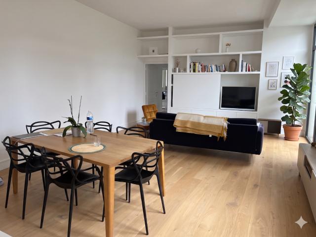 Location Appartement Rue Jean Moulin, Lille
