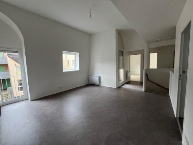 Location Appartement Rue Jean Pacton, Montgivray