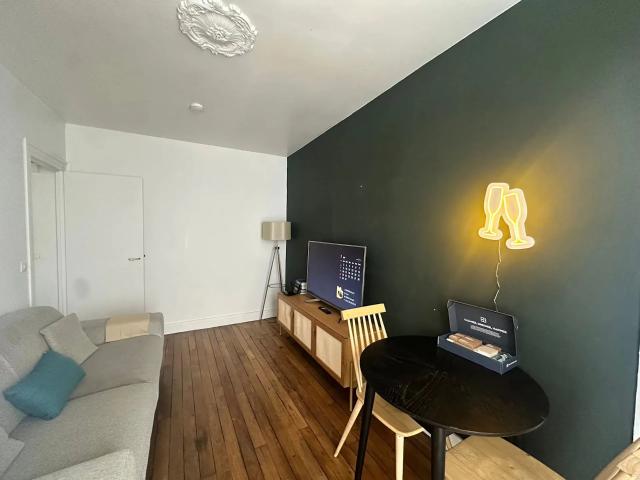Location Appartement Rue Jean Pierre Timbaud, Paris