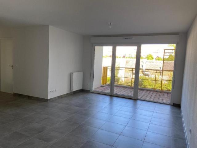 Location Appartement Rue Jean Raymond Guyon, Lormont