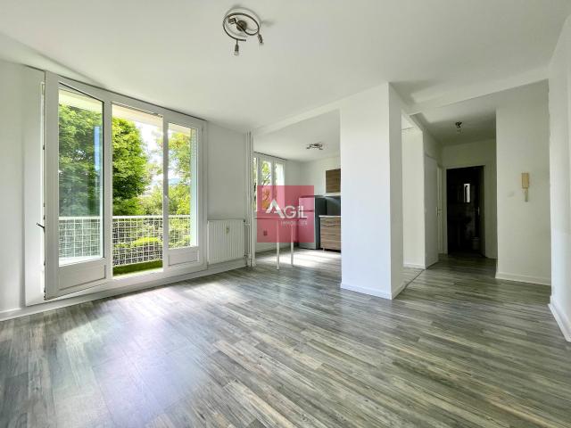 Location Appartement Rue Jean Richard Bloch, Saint Martin d'Hères