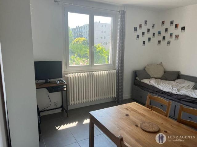 Location Appartement Rue Jean Richard Bloch, Saint Martin d'Hères