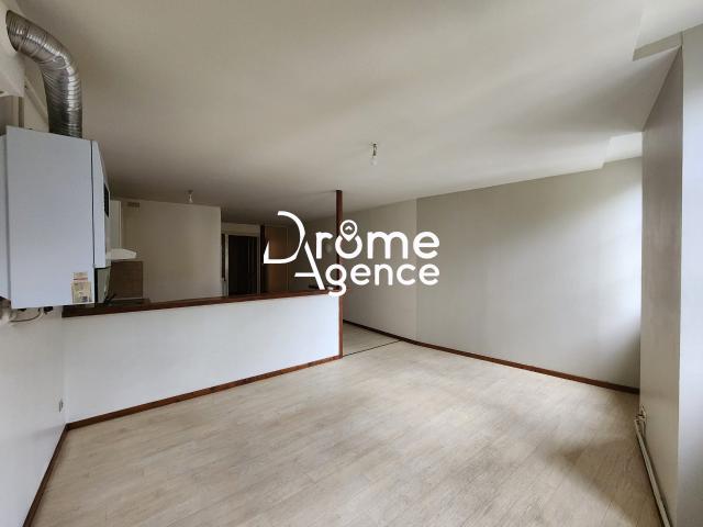 Location Appartement Rue Jeanne d'Arc, Romans sur Isère