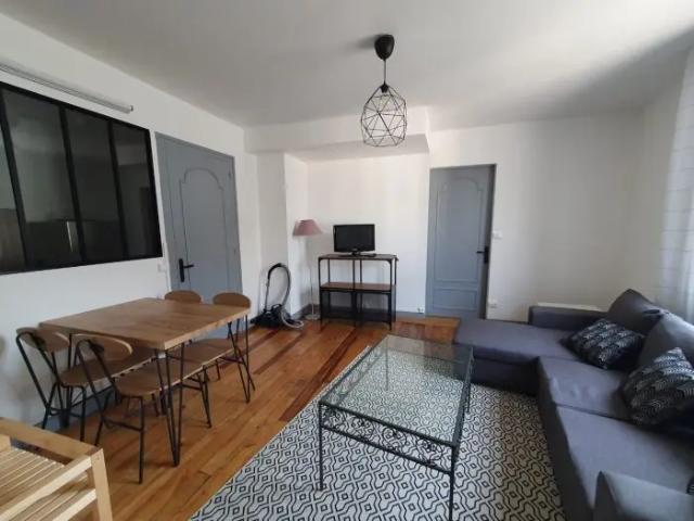 Location Appartement Rue Jehan Fouquet, Tours