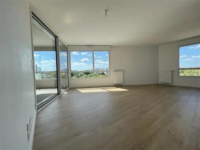 Location Appartement Rue Jules Andrade, Rennes