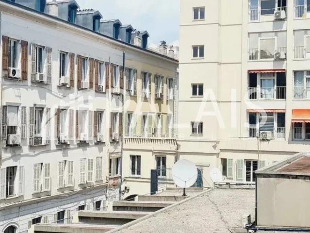 Location Appartement Rue Jules Gilly, Nice