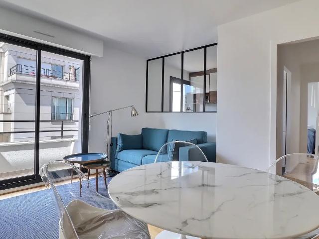 Location Appartement Rue Jules Guesde, Paris