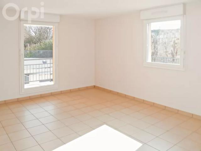 Location Appartement Rue Jules Dubrulle, Nanteuil le Haudouin