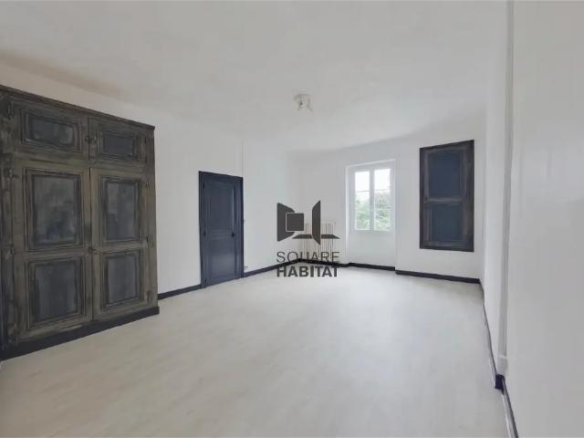 Location Appartement Rue Jules Ferry, Montmorillon