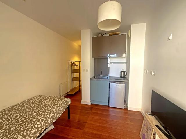 Location Appartement Rue Jules Moulet, Marseille