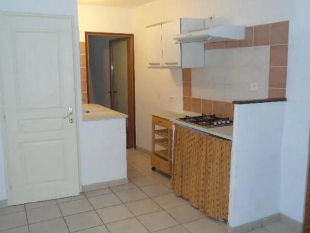 Location Appartement Rue Jules Philibert, Aups