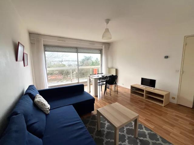 Location Appartement Rue Lamartine, Talence