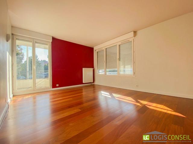 Location Appartement Rue Jules Verne, Châtenay Malabry