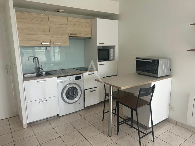 Location Appartement Rue Julien, Nantes