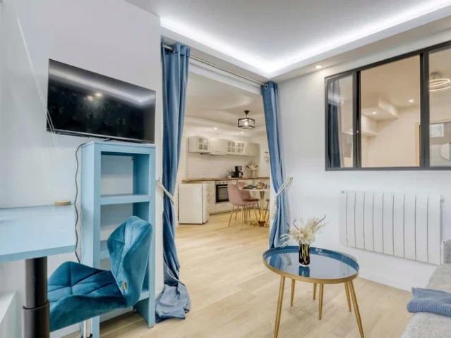 Location Appartement Rue Oberkampf, Paris