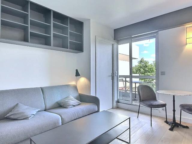 Location Appartement Rue Oberkampf, Paris