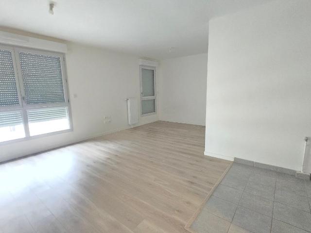 Location Appartement Rue Olympe de Gouges, Bezons