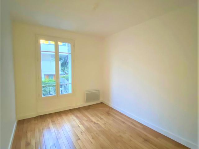 Location Appartement Rue Olivier de Serres, Paris