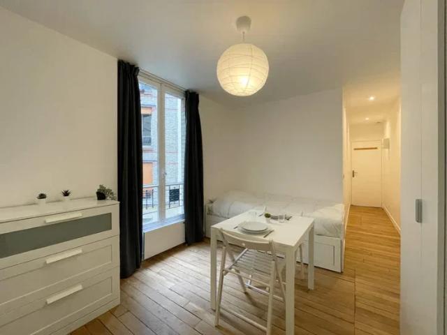 Location Appartement Rue Olivier de Serres, Paris