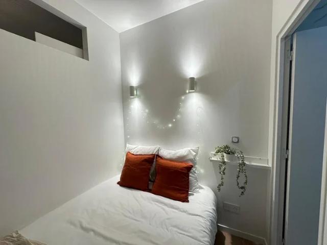 Location Appartement Rue Olivier de Serres, Paris